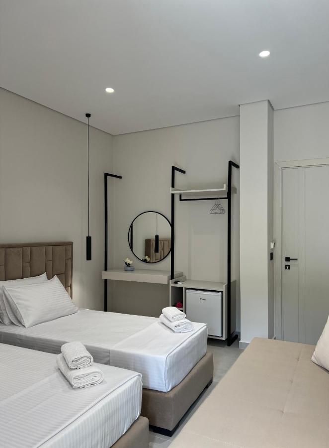 Astoria Rooms Sarande Exterior photo