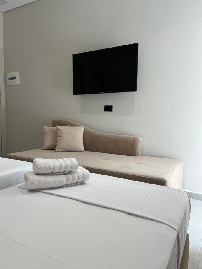 Astoria Rooms Sarande Exterior photo