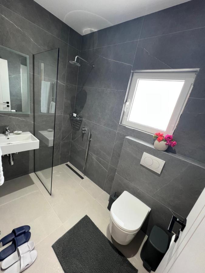 Astoria Rooms Sarande Exterior photo