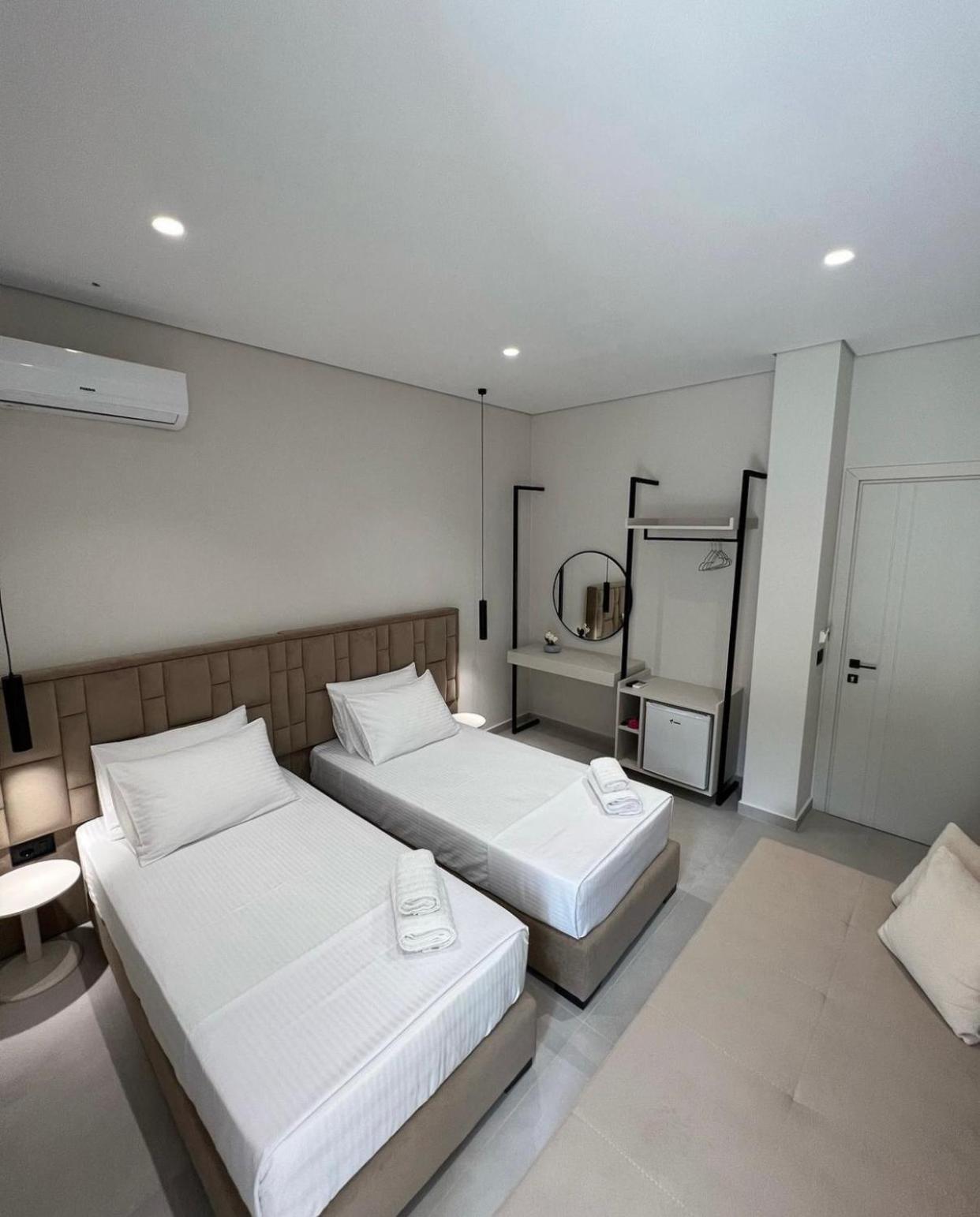 Astoria Rooms Sarande Exterior photo